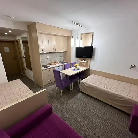 Angela 103 아파트